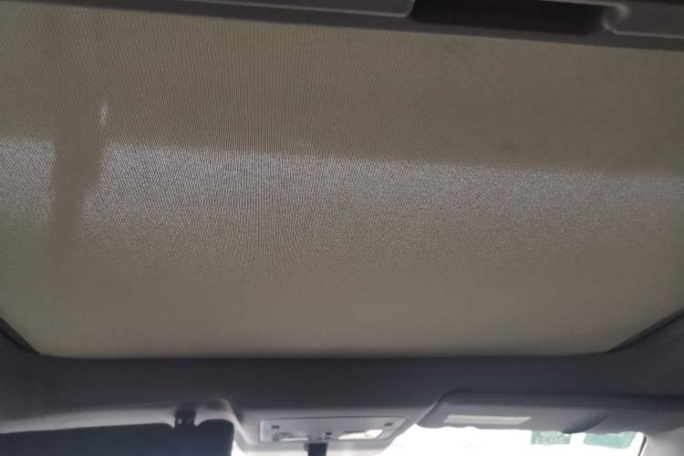 Used Renault Koleos 2014 Revised Version 2.0L Two-Wheel Drive Fashion Edition Headliner