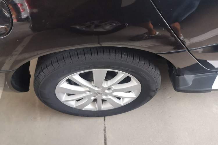 Used Renault Koleos 2014 Revised Version 2.0L Two-Wheel Drive Fashion Edition Right Rear Wheel Hub