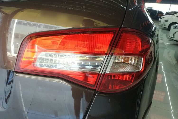 Used Renault Koleos 2014 Revised Version 2.0L Two-Wheel Drive Fashion Edition Exterior 1