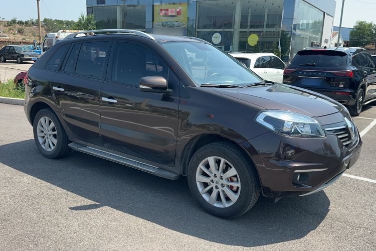 Used Renault Koleos 2014 Revised Version 2.0L Two-Wheel Drive Fashion Edition Exterior 2