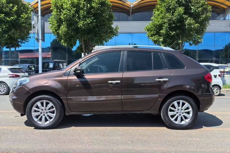 Used Renault Koleos 2014 Revised Version 2.0L Two-Wheel Drive Fashion Edition Exterior 5