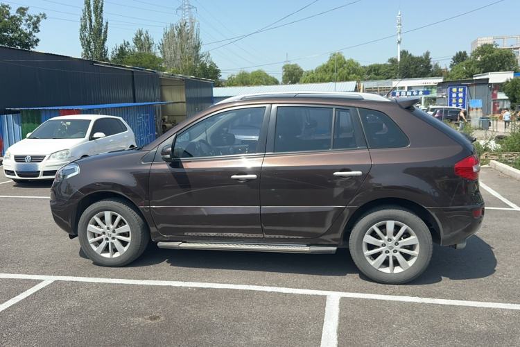 Used Renault Koleos 2014 Revised Version 2.0L Two-Wheel Drive Fashion Edition Exterior 5