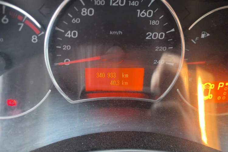 Used Renault Koleos 2009 2.5L Two-Wheel Drive Luxury Version Odometer Close Up