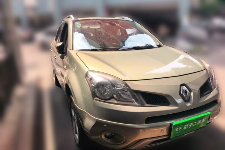 Used Renault Koleos 2009 2.5L Two-Wheel Drive Comfort Version Front Right 45 Deg