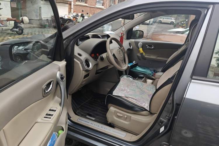 Used Renault Koleos 2009 2.5L Two-Wheel Drive Luxury Version Driver Seat