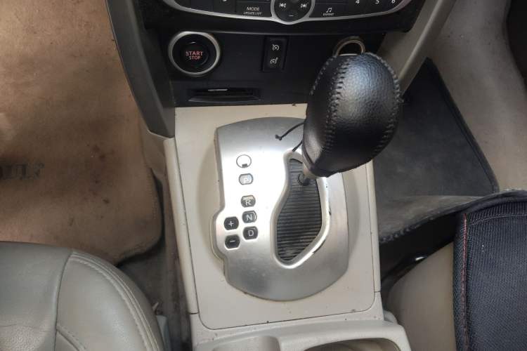 Used Renault Koleos 2009 2.5L Two-Wheel Drive Comfort Version Gear Lever