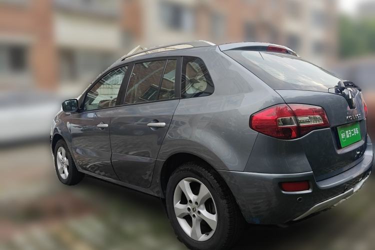 Used Renault Koleos 2009 2.5L Two-Wheel Drive Luxury Version Rear Left 45 Deg