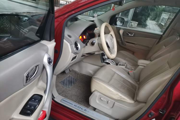 Used Renault Koleos 2009 2.5L Two-Wheel Drive Comfort Version Driver Seat