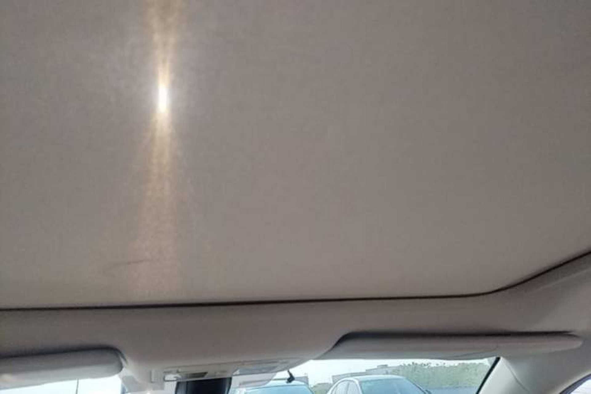 Used Renault Koleos 2009 2.5L Two-Wheel Drive Luxury Version Headliner