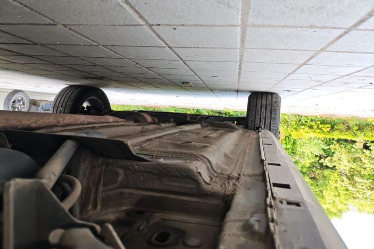 Used Renault Koleos 2010 2.5L 4x4 Comfort Edition Chassis Rear Left