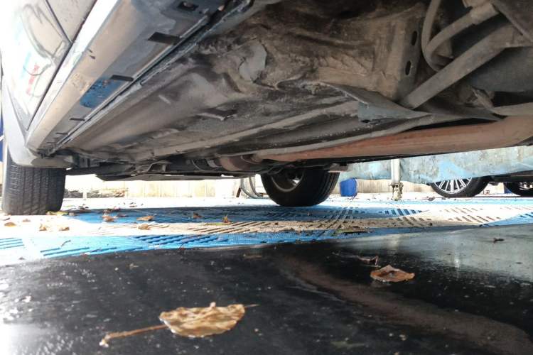 Used Renault Koleos 2010 2.5L 4x4 Comfort Edition Chassis Rear Left