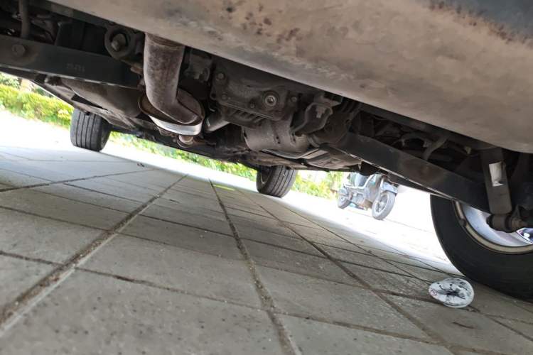 Used Renault Koleos 2010 2.5L 4x4 Comfort Edition Chassis Rear