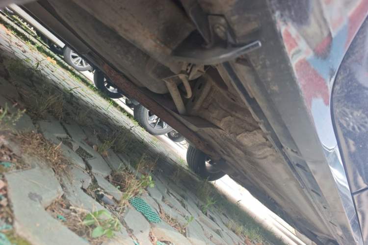 Used Renault Koleos 2010 2.5L 4x4 Comfort Edition Chassis Rear Right