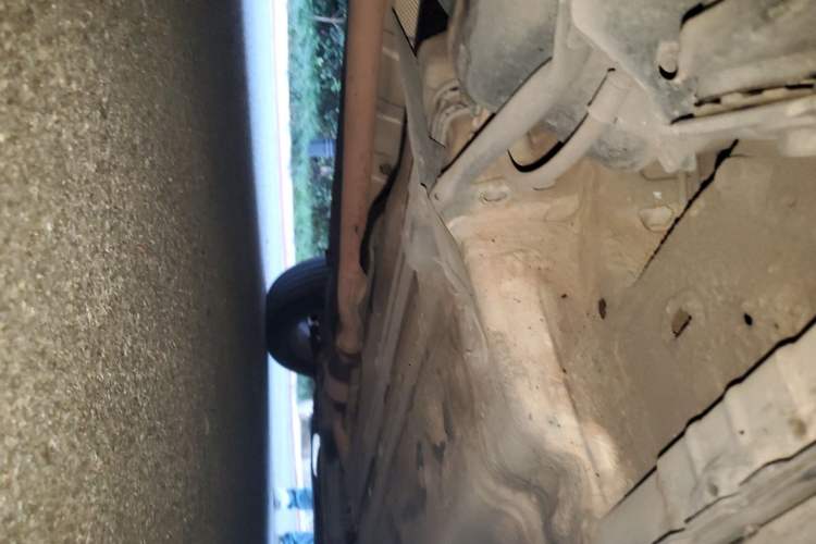 Used Renault Koleos 2010 2.5L 4x4 Comfort Edition Chassis Rear Right