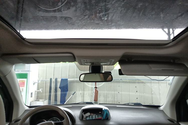Used Renault Koleos 2010 2.5L 4x4 Comfort Edition Headliner