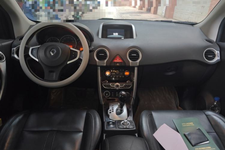 Used Renault Koleos 2010 2.5L 4x4 Comfort Edition Interior 2