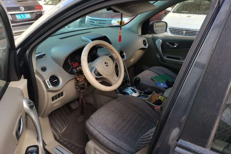 Used Renault Koleos 2010 2.5L 4x4 Comfort Edition Left Front Seat