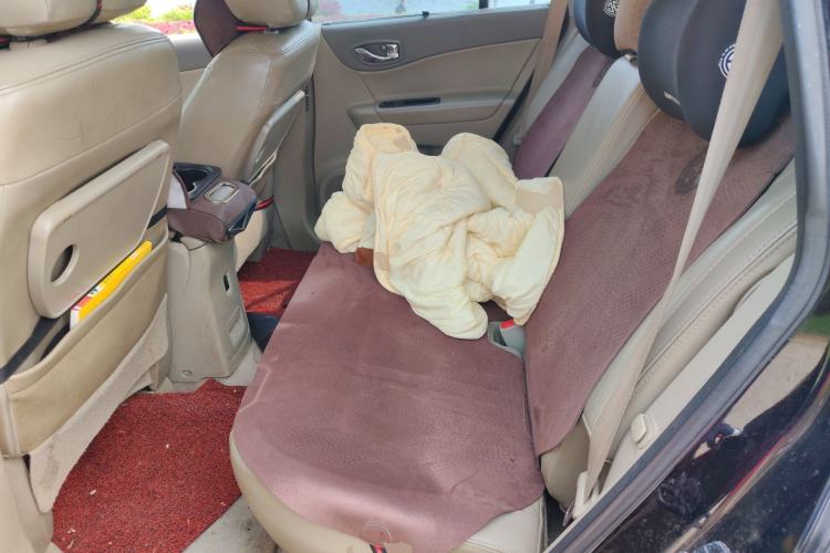 Used Renault Koleos 2010 2.5L 4x4 Comfort Edition Left Rear Seat