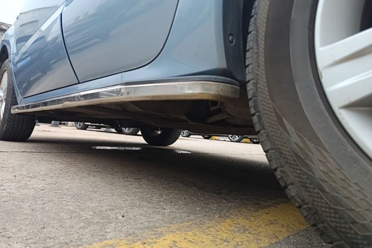 Used Renault Koleos 2010 2.5L Two-Wheel Drive Comfort Version Chassis Rear Left