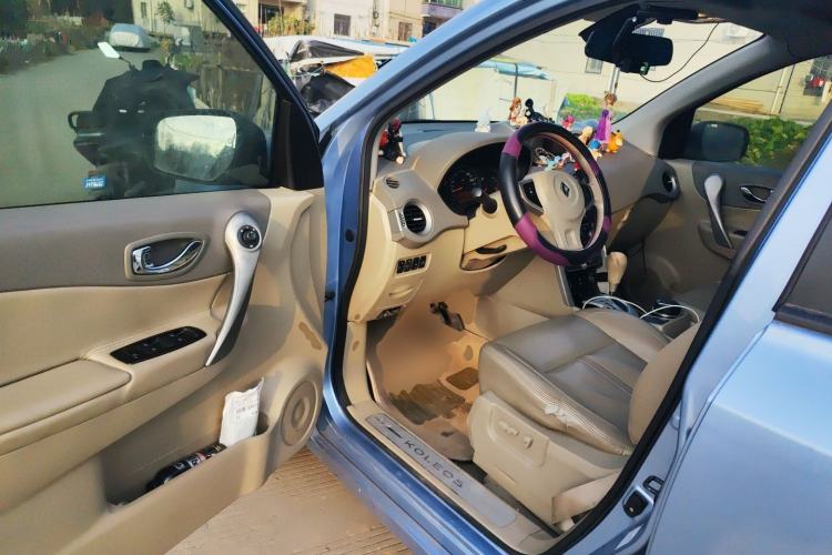 Used Renault Koleos 2010 2.5L Two-Wheel Drive Comfort Version Driver Seat