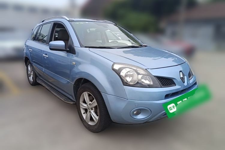 Used Renault Koleos 2010 2.5L Two-Wheel Drive Comfort Version Front Right 45 Deg