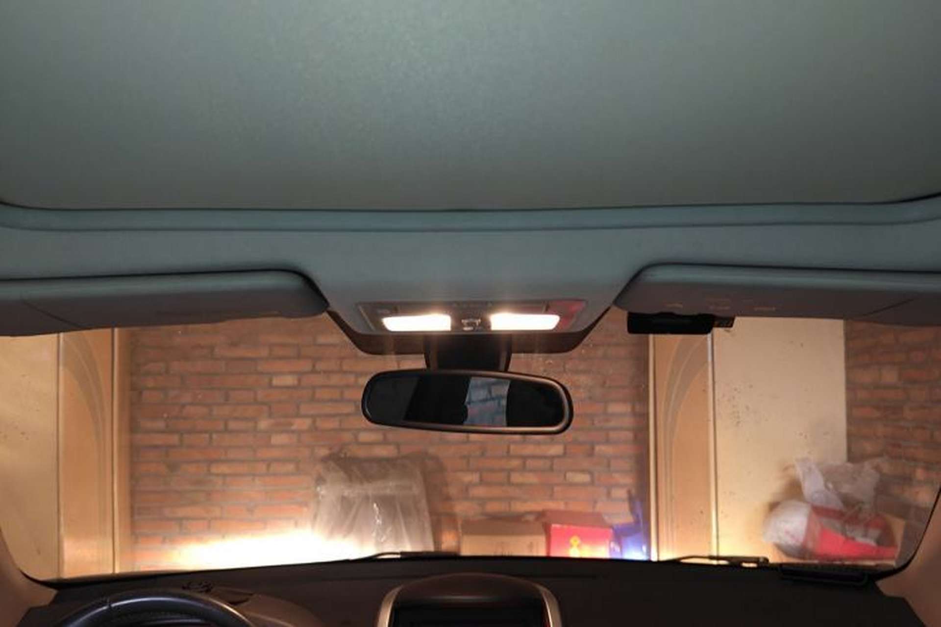 Used Renault Koleos 2010 2.5L 4x4 Luxury Version Headliner