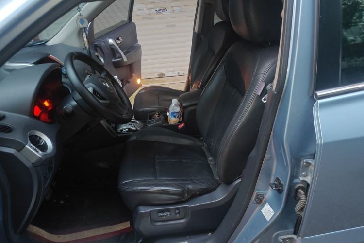 Used Renault Koleos 2010 2.5L Two-Wheel Drive Comfort Version Left Front Seat