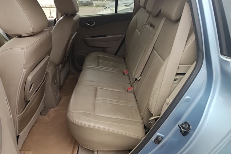 Used Renault Koleos 2010 2.5L Two-Wheel Drive Comfort Version Left Rear Seat