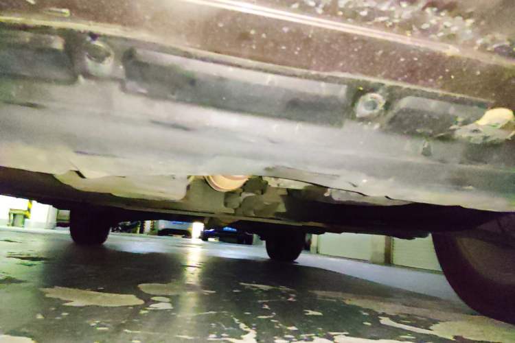 Used Renault Koleos 2010 2.5L Two-Wheel Drive Comfort Version Chassis Front