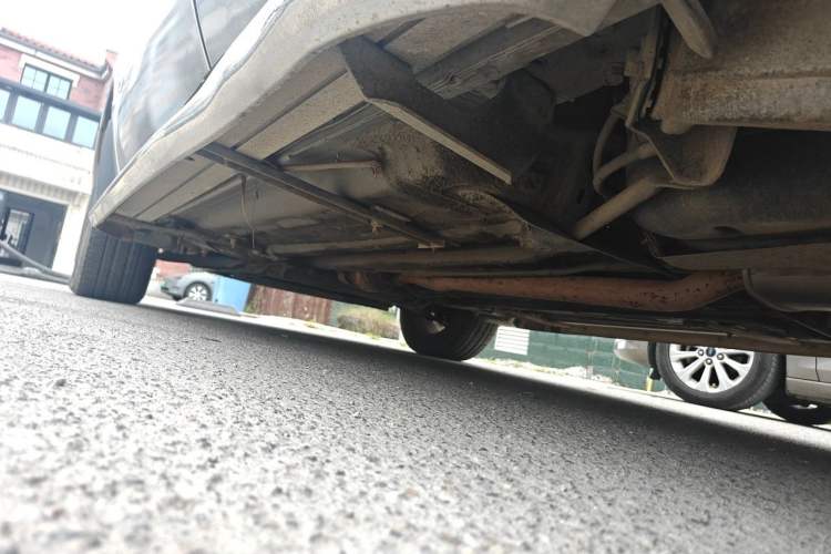 Used Renault Koleos 2010 2.5L 4x4 Luxury Version Chassis Rear Left