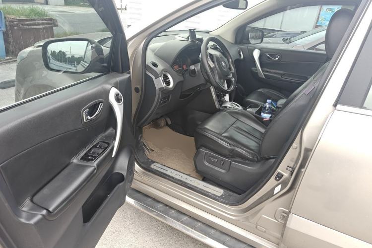 Used Renault Koleos 2010 2.5L 4x4 Luxury Version Driver Seat