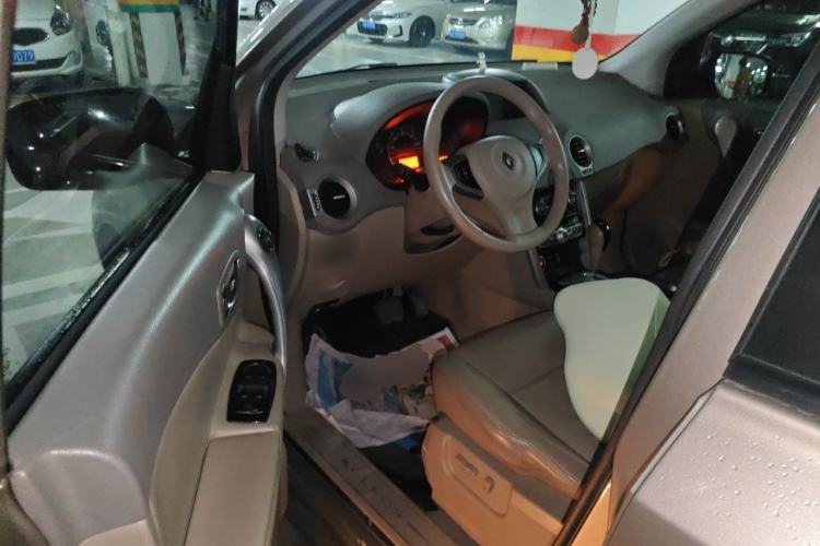 Used Renault Koleos 2010 2.5L 4x4 Comfort Edition Driver Seat