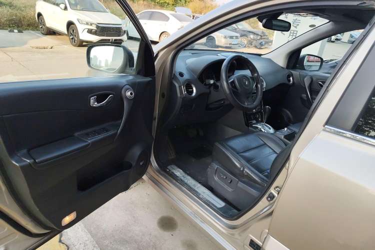 Used Renault Koleos 2010 2.5L 4x4 Luxury Version Driver Seat