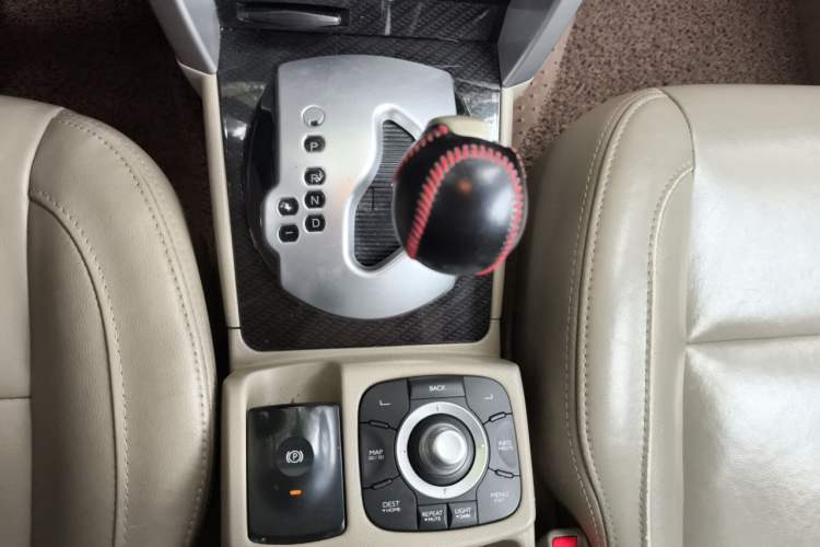 Used Renault Koleos 2010 2.5L 4x4 Luxury Version Gear Lever
