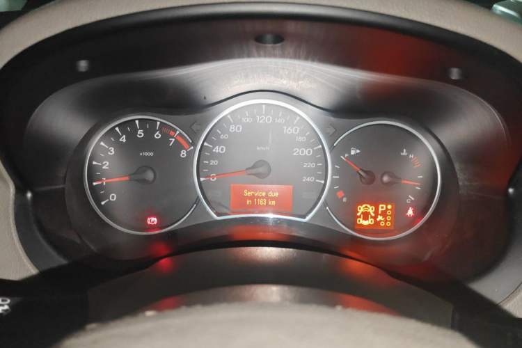 Used Renault Koleos 2010 2.5L 4x4 Comfort Edition Instrument Cluster