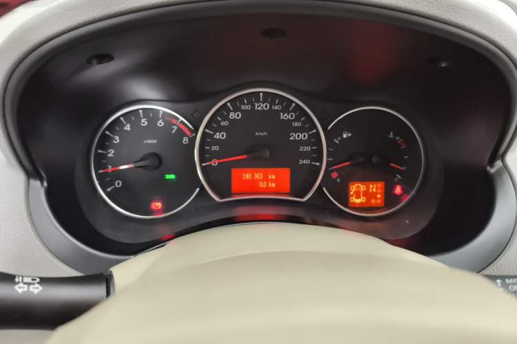 Used Renault Koleos 2010 2.5L 4x4 Luxury Version Instrument Cluster