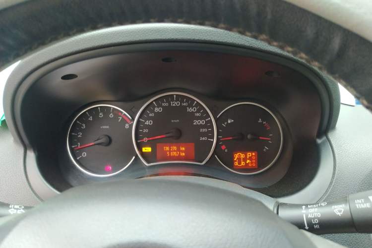 Used Renault Koleos 2010 2.5L 4x4 Comfort Edition Instrument Cluster
