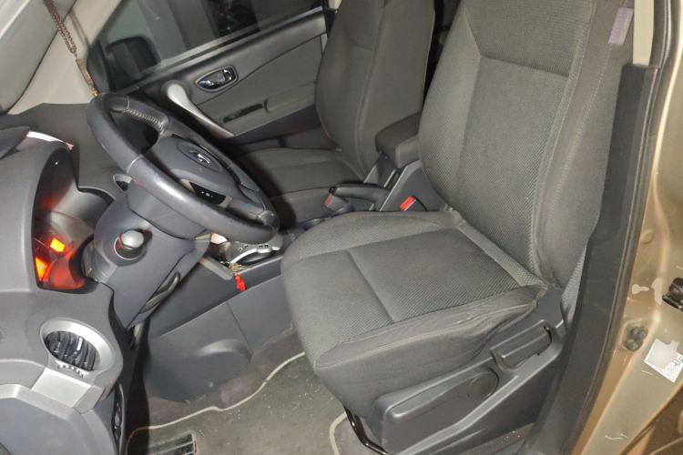 Used Renault Koleos 2010 2.5L Two-Wheel Drive Fashion Edition Left Front Seat