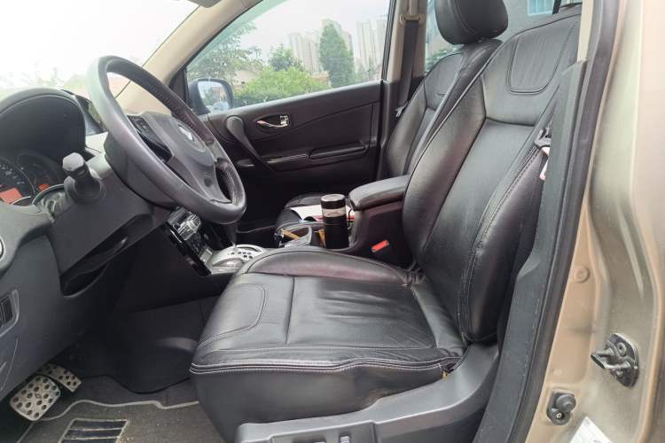 Used Renault Koleos 2010 2.5L Four-Wheel Drive Bose Limited Edition Left Front Seat