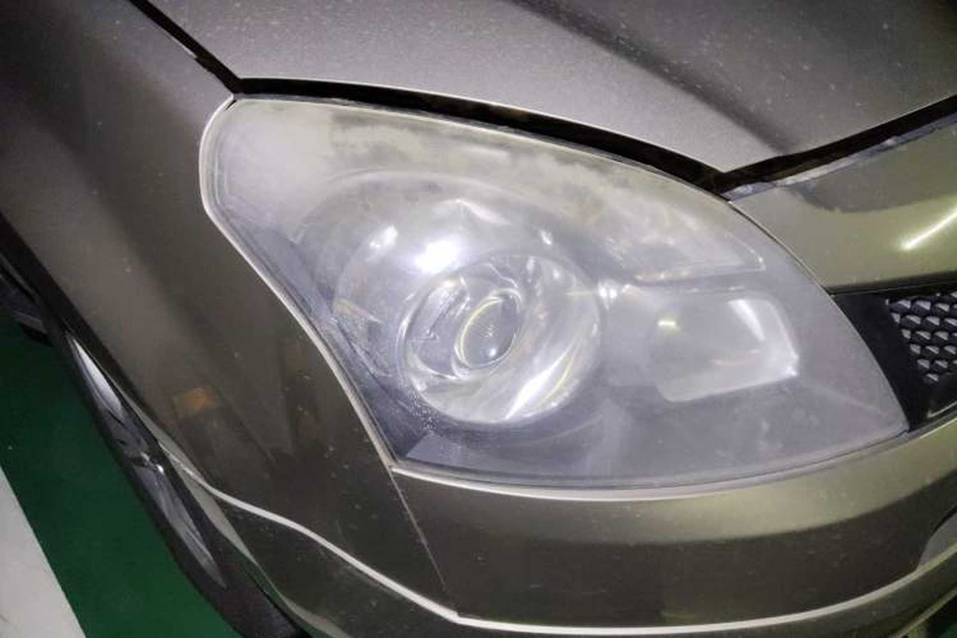 Used Renault Koleos 2010 2.5L Two-Wheel Drive Comfort Version Right Front Headlight