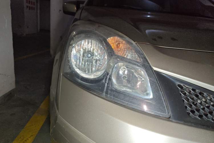 Used Renault Koleos 2010 2.5L Two-Wheel Drive Fashion Edition Right Front Headlight