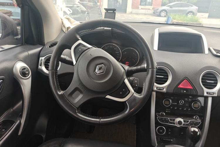 Used Renault Koleos 2010 2.5L 4x4 Luxury Version Steering Wheel