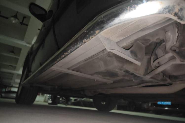 Used Renault Koleos 2010 2.5L 4x4 Comfort Edition Chassis Rear Left