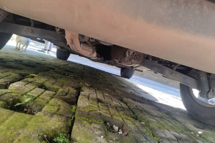 Used Renault Koleos 2010 2.5L Two-Wheel Drive Comfort Version Chassis Rear