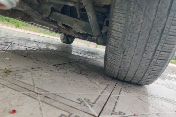 Used Renault Koleos 2010 2.5L 4x4 Comfort Edition Chassis Rear Right