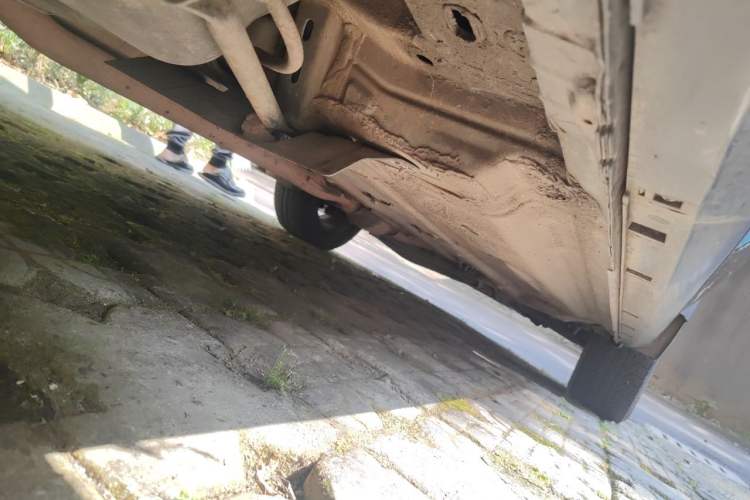 Used Renault Koleos 2010 2.5L Two-Wheel Drive Comfort Version Chassis Rear Right