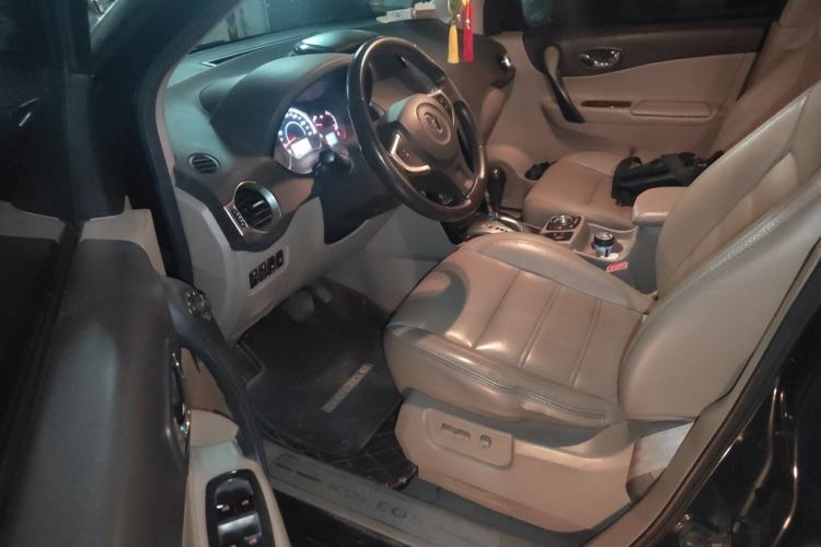 Used Renault Koleos 2010 2.5L 4x4 Comfort Edition Driver Seat