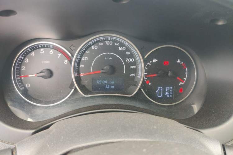 Used Renault Koleos 2010 2.5L 4x4 Comfort Edition Instrument Cluster
