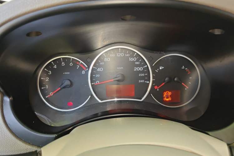 Used Renault Koleos 2010 2.5L 4x4 Comfort Edition Instrument Cluster