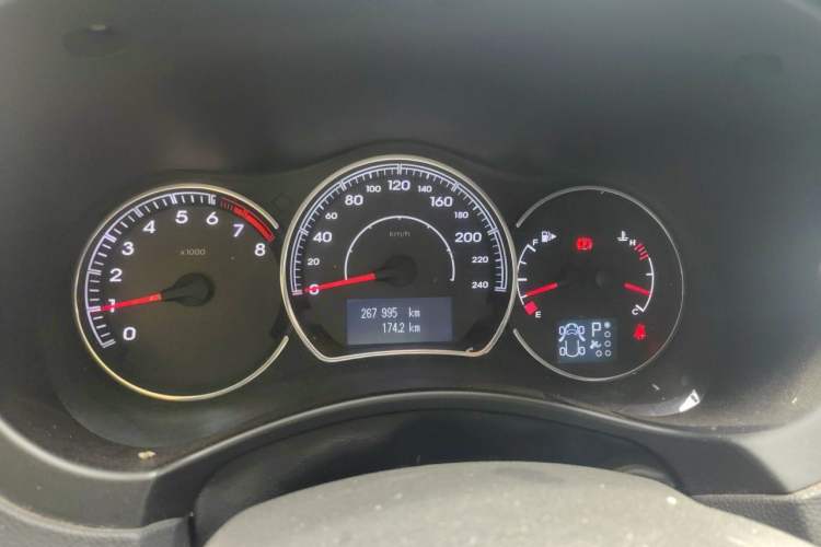 Used Renault Koleos 2010 2.5L Two-Wheel Drive Comfort Version Instrument Cluster